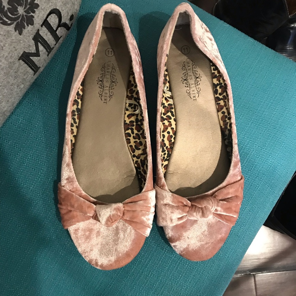 Velvet ballet flats
